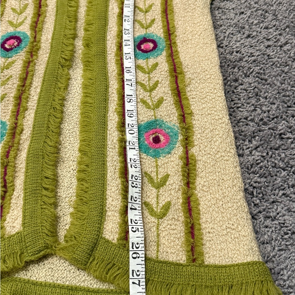 Jack Winter Vintage Knitwear Floral Embroidered Sweater Vest Rare Find - Picture 8 of 10